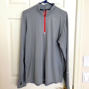 Men’s Nike Dri-Fit top in great condition!